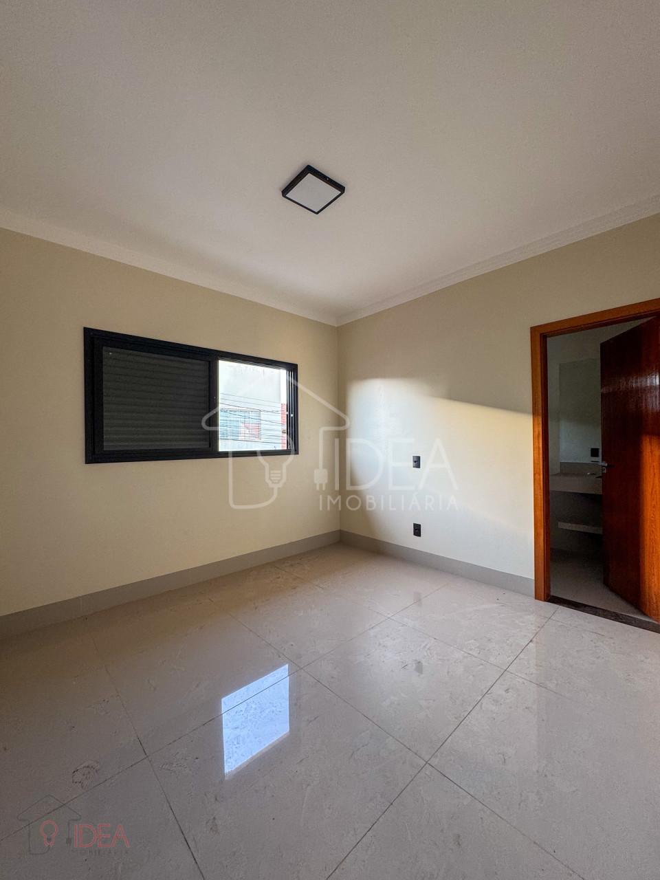 Imagens do imóveis Casa com 3 suítes - Jardim Monte Carlo