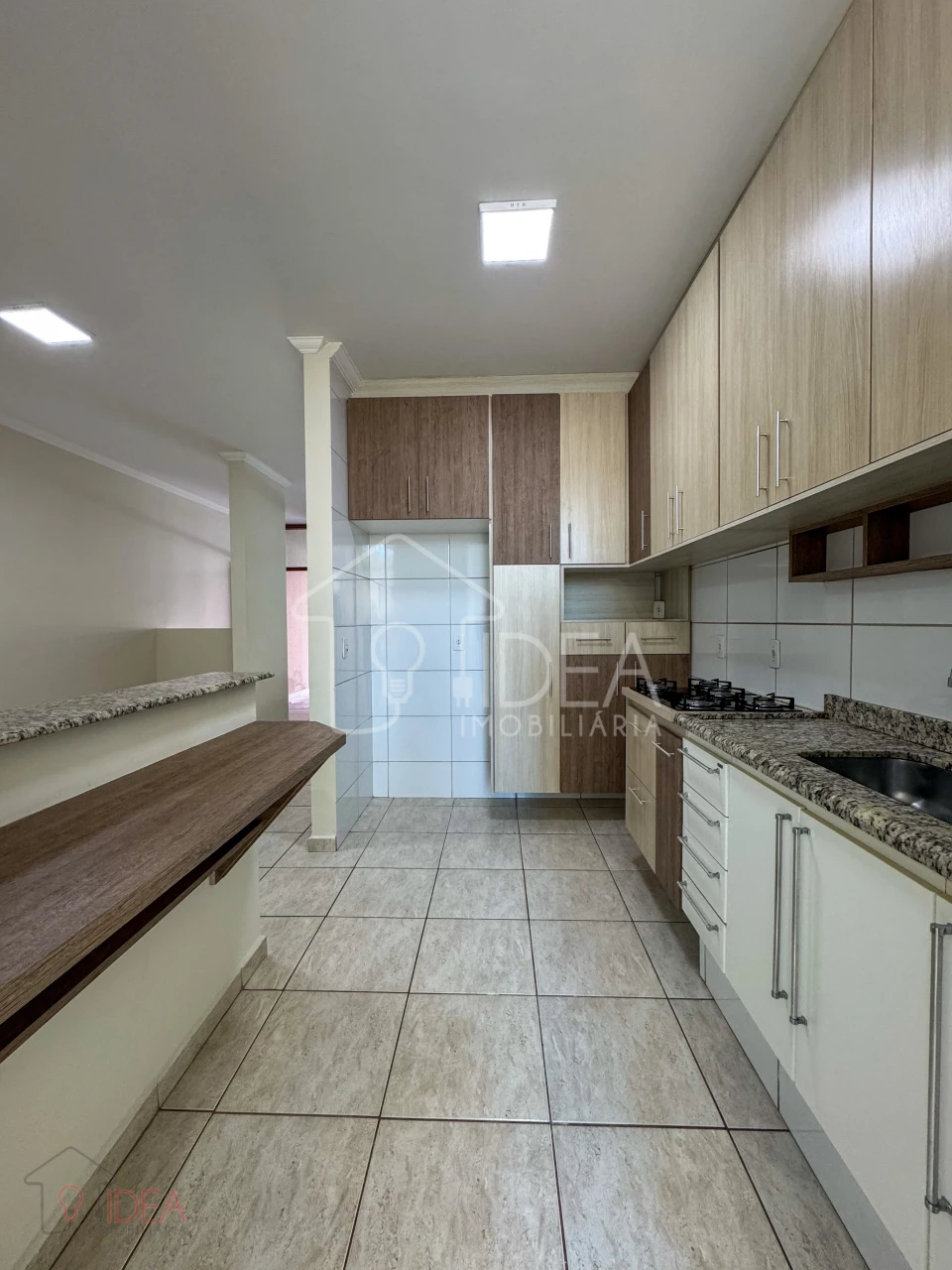 Casa com 3 dormitórios (sendo 1 suíte) Centro