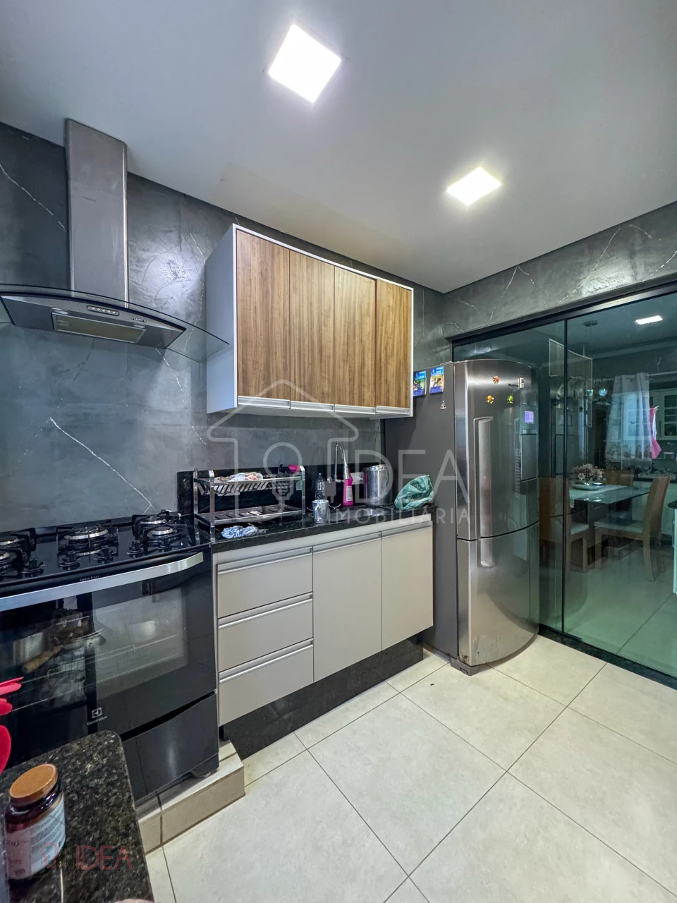 Imagens do imóveis Casa com 2 dormitórios (sendo 1 suíte com closet) Conjunto Habitacional Assis IV