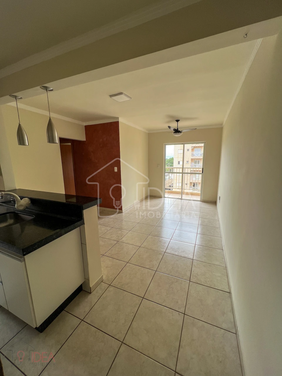 Apartamento com 3 dormitórios - Residencial Alvorada