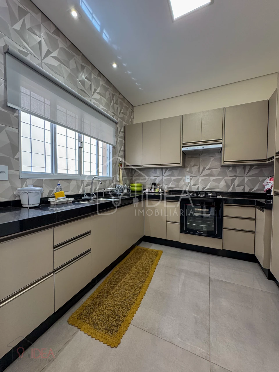 Casa com 3 dormitórios (sendo 1 suíte) Portal de São Francisco