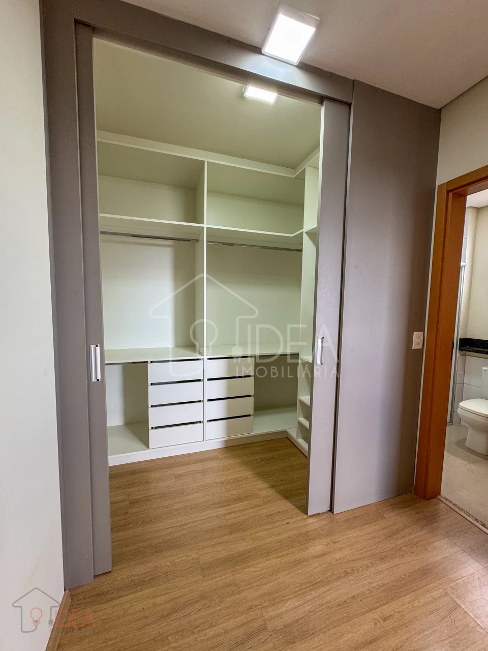 Imagens do imóveis Apartamento com 3 dormitórios (sendo 1 suíte) - Montreal Residence