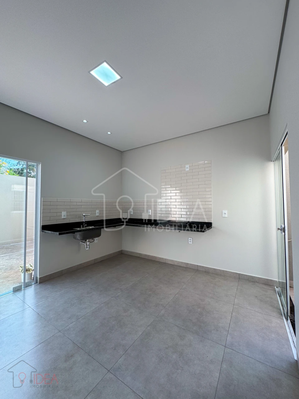 Imagens do imóveis Casa com 3 dormitórios (sendo 1 suíte) - Vila Maria Izabel