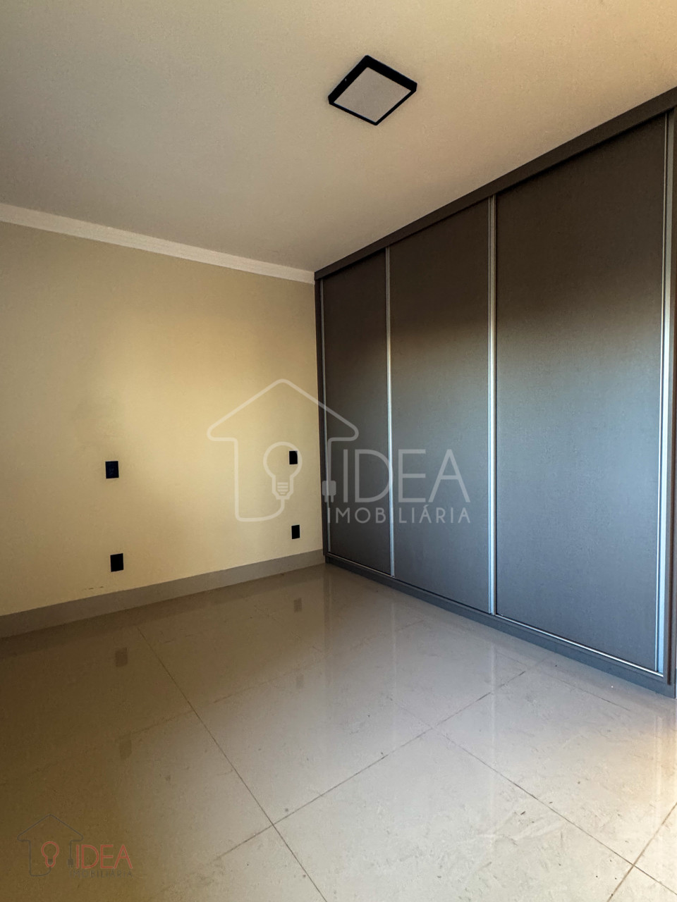 Imagens do imóveis Casa com 3 suítes - Jardim Monte Carlo