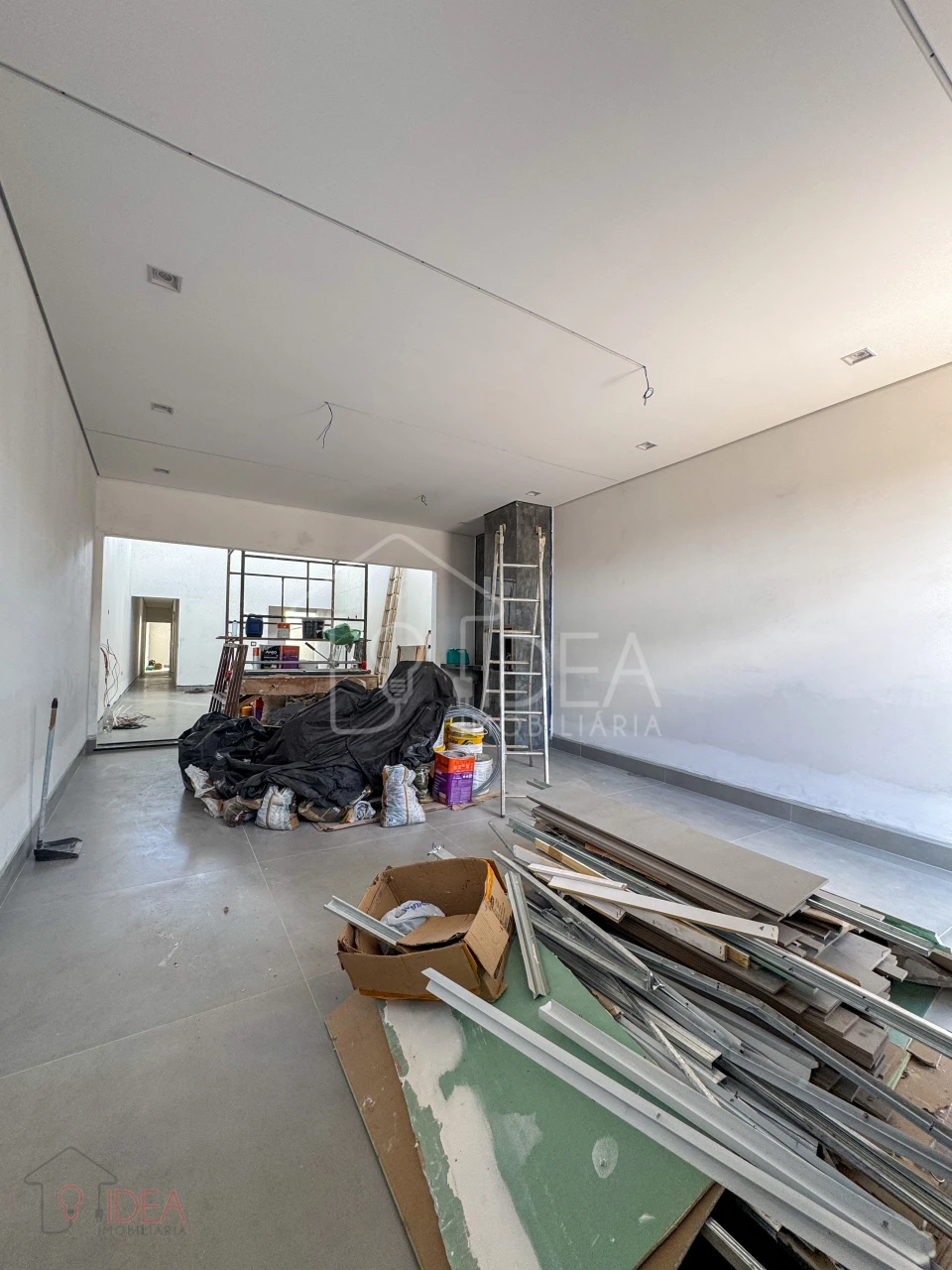 Casa com 3 dormitórios (sendo 1 suíte) Vila Tênis Clube