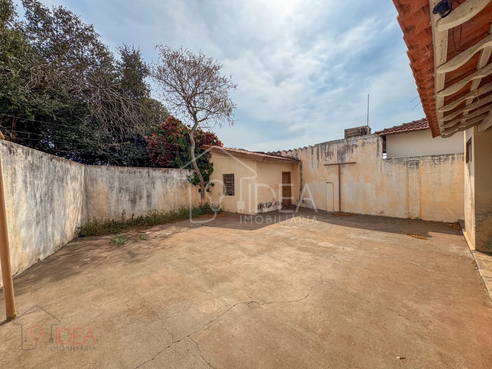 Imagens do imóveis Casa Á Venda Vila Xavier Assis