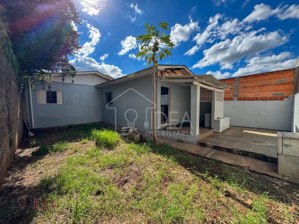 Imagens do imóveis Casa com 2 dormitórios - Centro