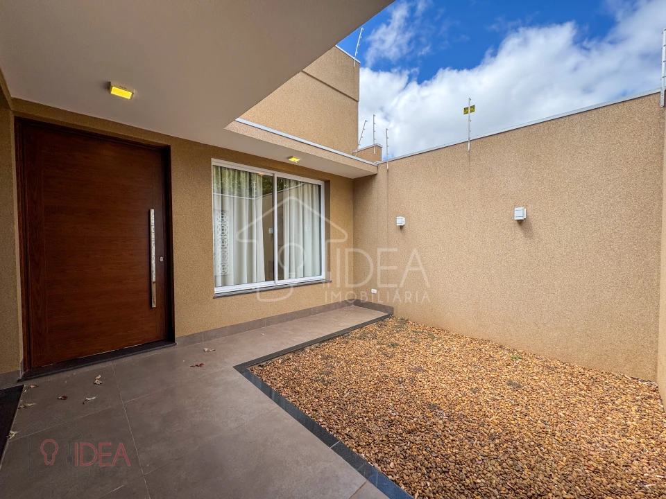 Casa com 3 dormitórios (sendo 1 suíte) Portal de São Francisco