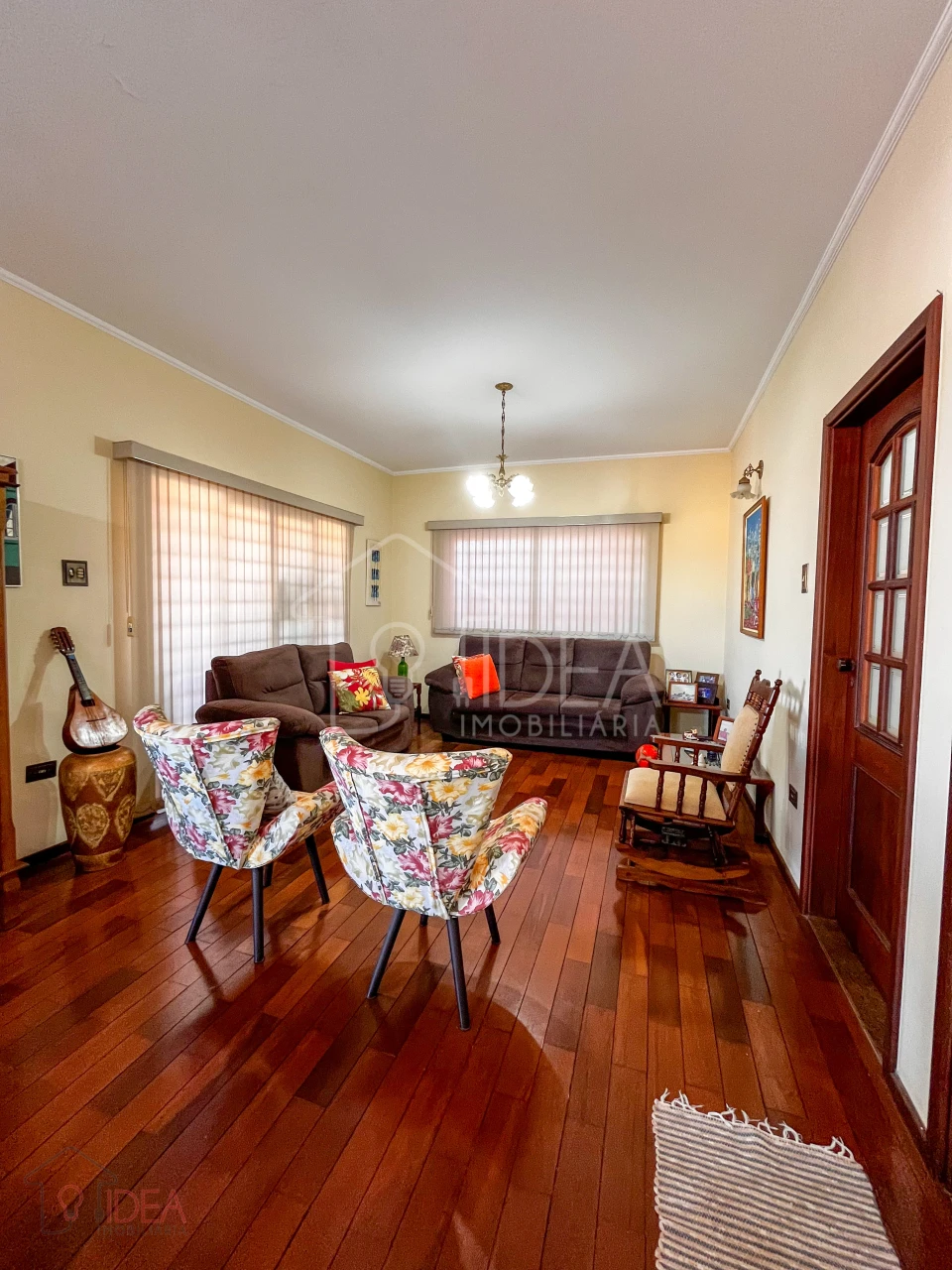 Imagens do imóveis Casa com 3 dormitórios (sendo 1 suíte) Jardim Canadá