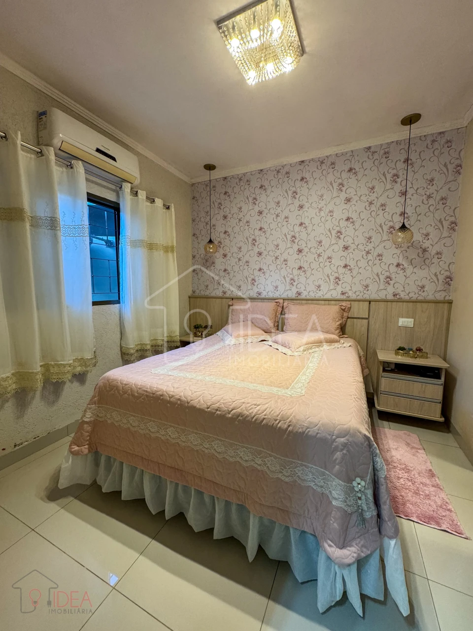 Imagens do imóveis Casa com 2 dormitórios (sendo 1 suíte com closet) Conjunto Habitacional Assis IV