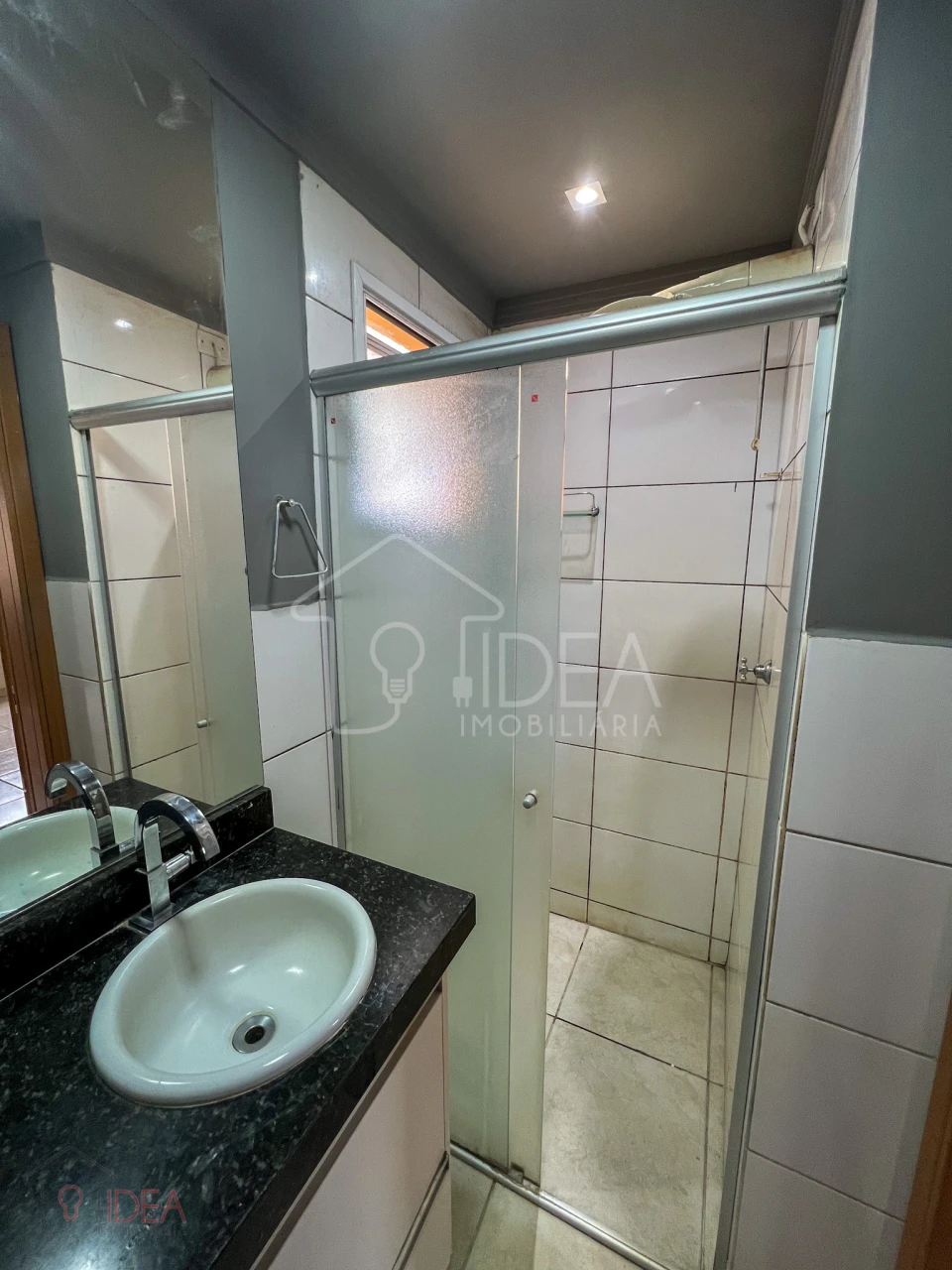 Apartamento com 3 dormitórios - Residencial Alvorada