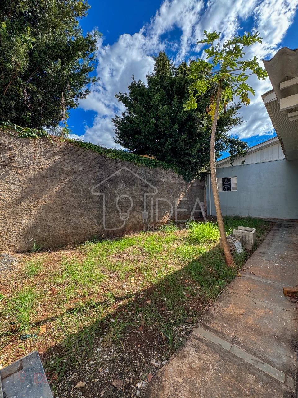 Imagens do imóveis Casa com 2 dormitórios - Centro