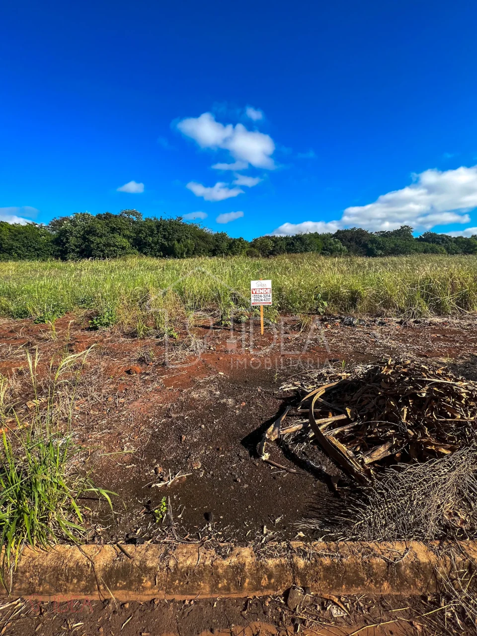 Imagens do imóveis Terreno - Condomínio Sol Nascente - Candido Mota