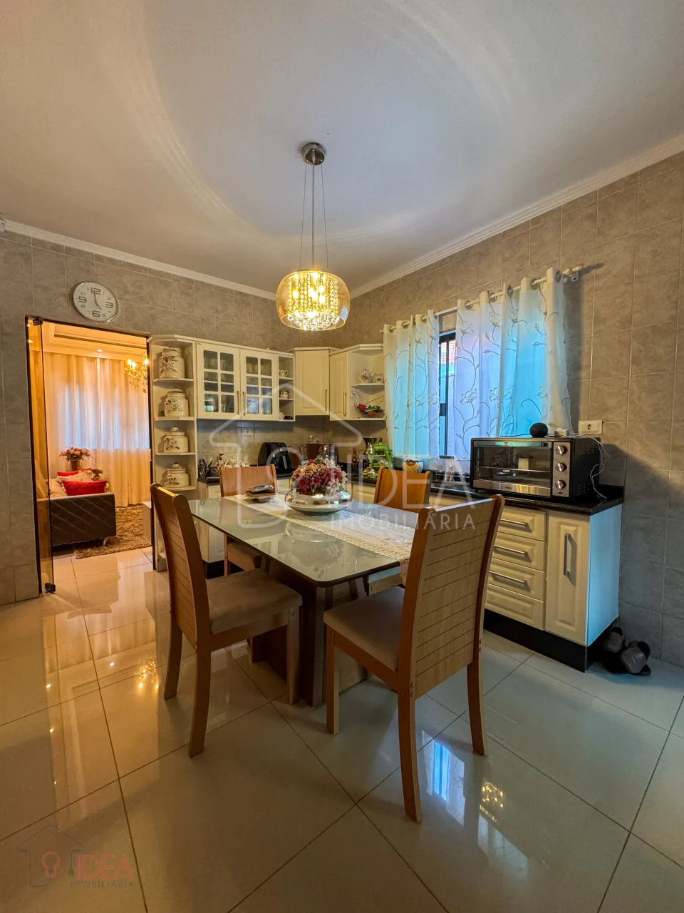 Imagens do imóveis Casa com 2 dormitórios (sendo 1 suíte com closet) Conjunto Habitacional Assis IV