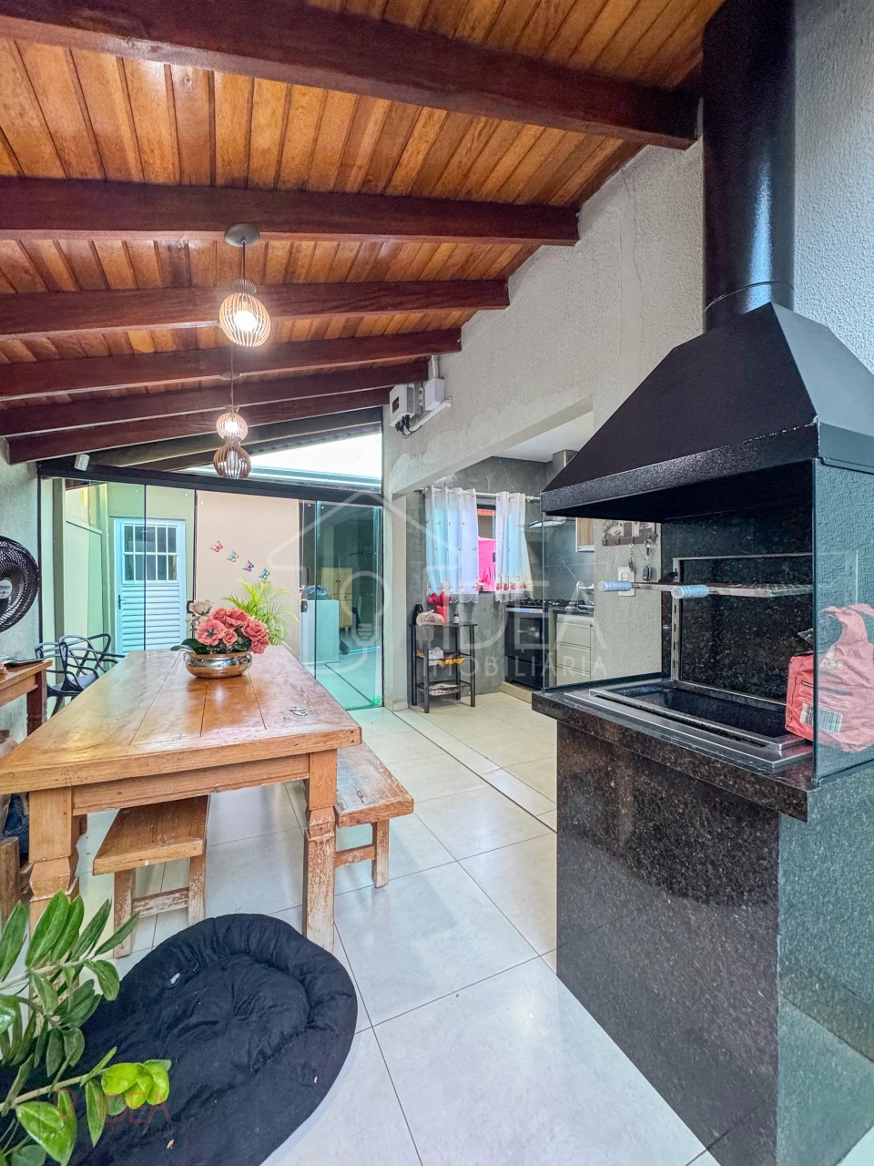 Imagens do imóveis Casa com 2 dormitórios (sendo 1 suíte com closet) Conjunto Habitacional Assis IV