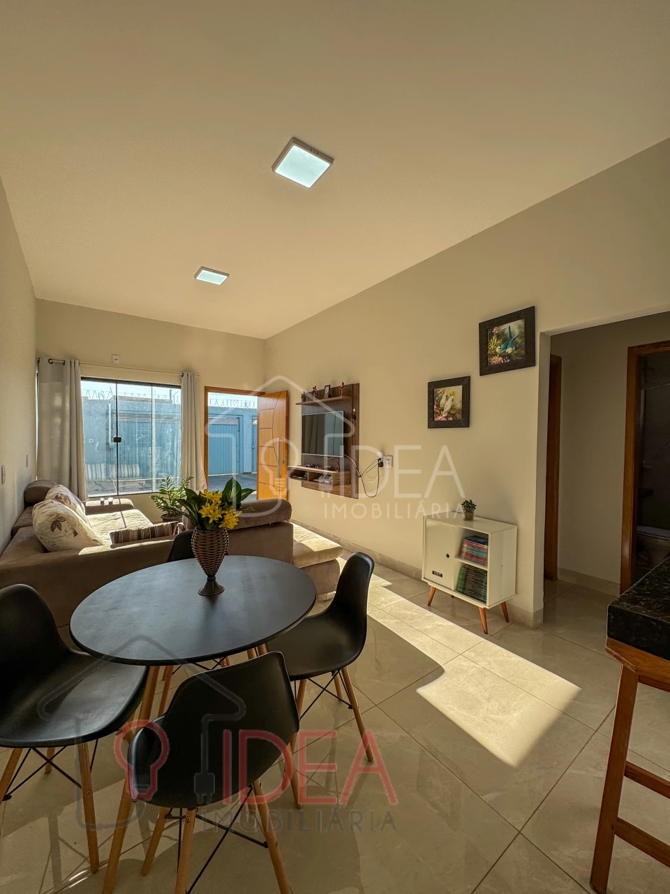 Imagens do imóveis Casa a venda com 3 dormitórios (Sendo 1 suíte) Residencial Veneza