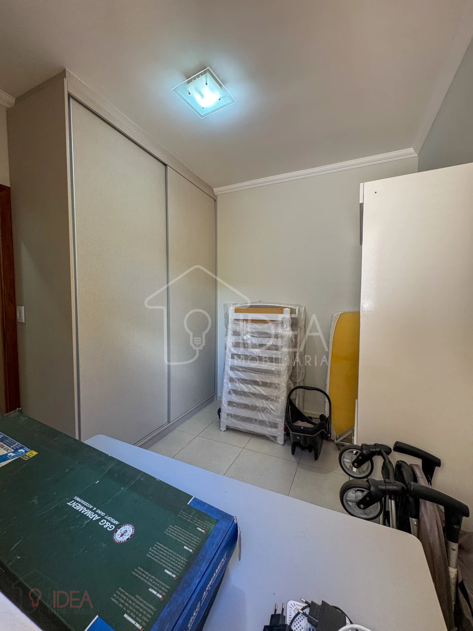 Casa com 3 dormitórios sendo 1 Suíte - Vila Fiuza