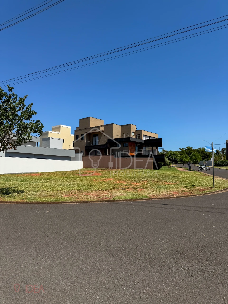 Imagens do imóveis Village Damha Assis