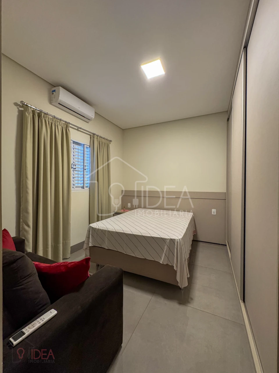 Casa com 3 dormitórios (sendo 1 suíte) Portal de São Francisco