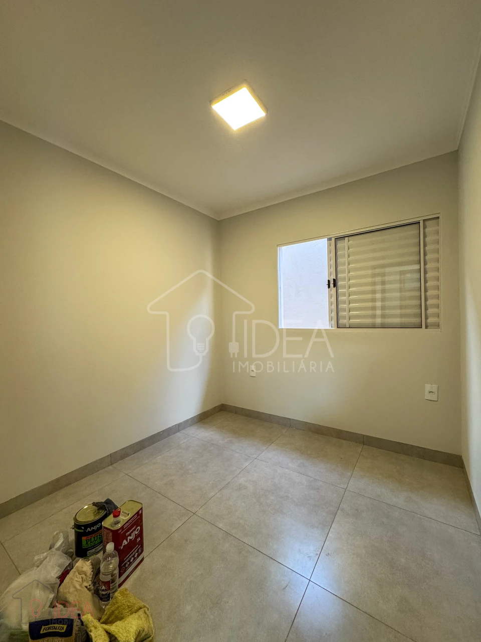 Imagens do imóveis Casa com 3 dormitórios (sendo 1 suíte) - Vila Maria Izabel
