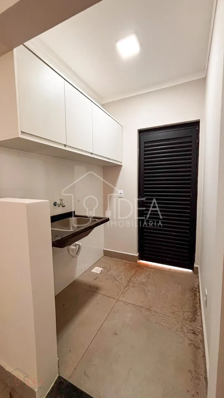 Imagens do imóveis Casa com 2 dormitórios (sendo 1 suíte) Vila Tênis Clube