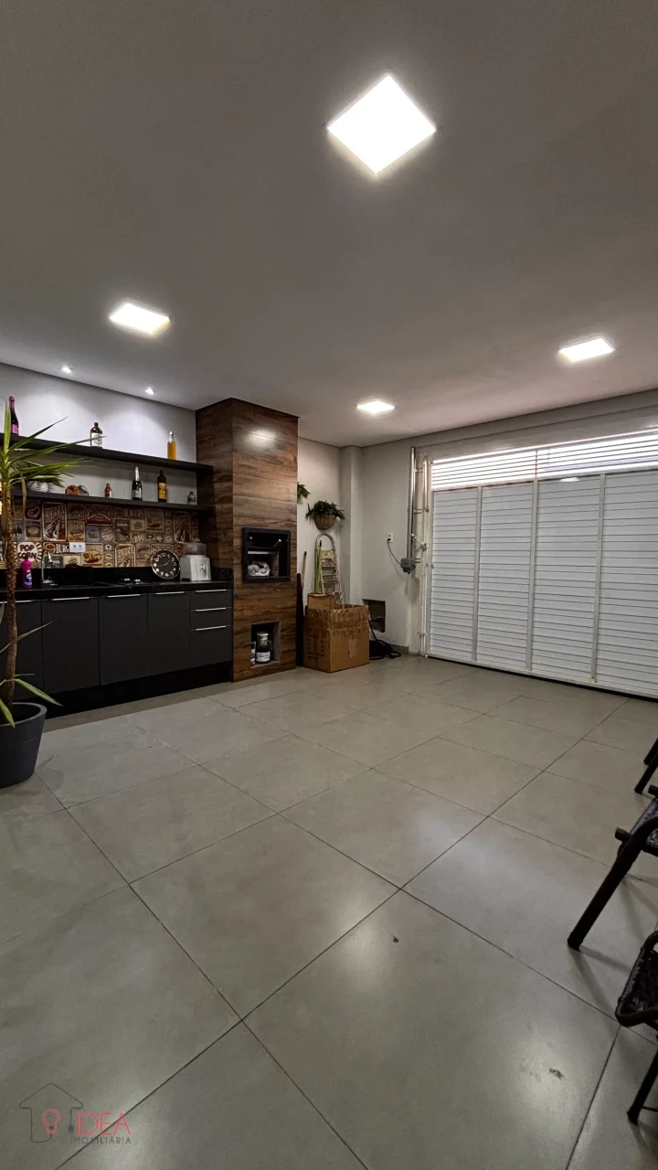 Casa com 2 Dormitórios - Vale do Sol 2