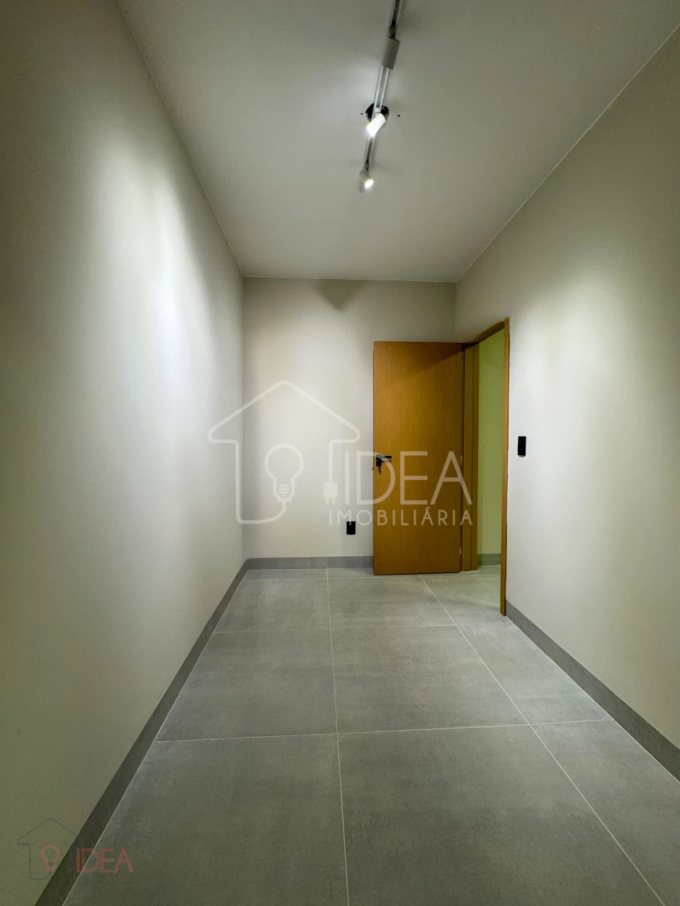 Casa com 2 dormitórios (Sendo 1 suíte com closet) Portal de São Francisco