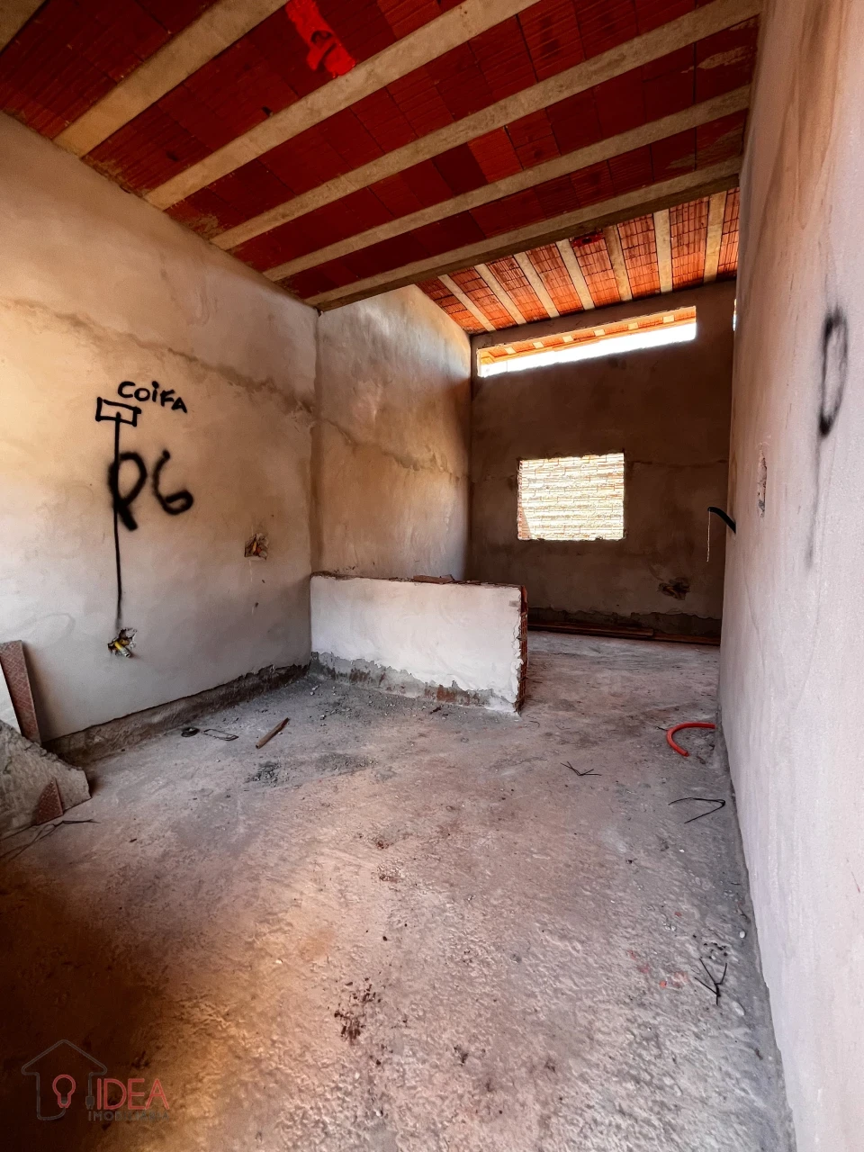 Imagens do imóveis Casa com 2 dormitórios sendo 1 suite  com closet - Residencial Veneza