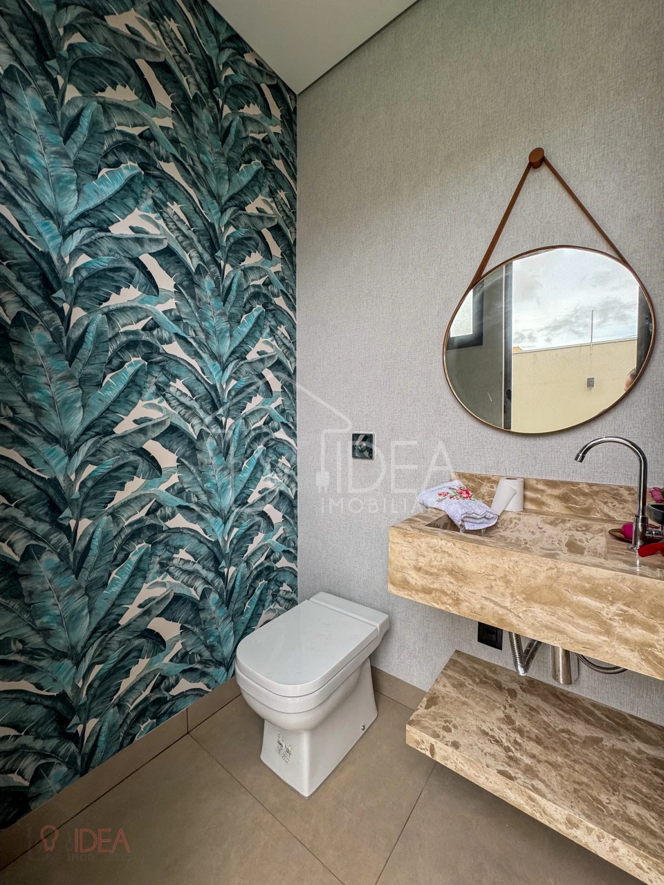 Casa com 3 dormitórios (sendo 2 suíte e 1 com closet) Jardim Valência