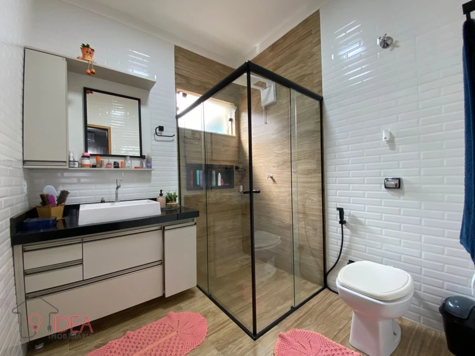 Imagens do imóveis Casa com 3 dormitórios sendo 2 Suíte -Vila Santa Cecilia