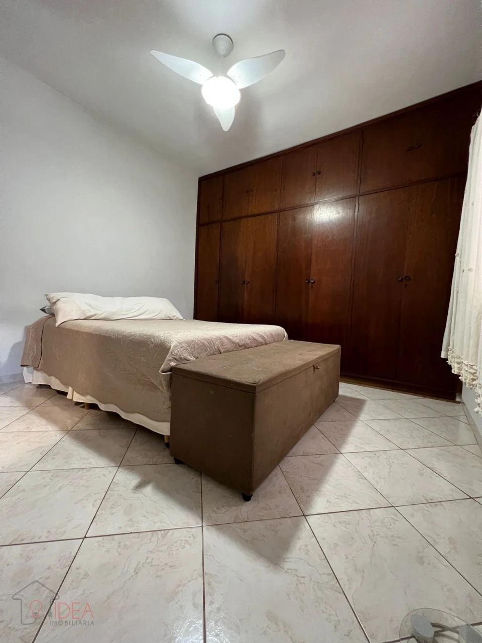 Imagens do imóveis Casa com 3 dormitórios sendo 1 Suíte - Vila Zulmira