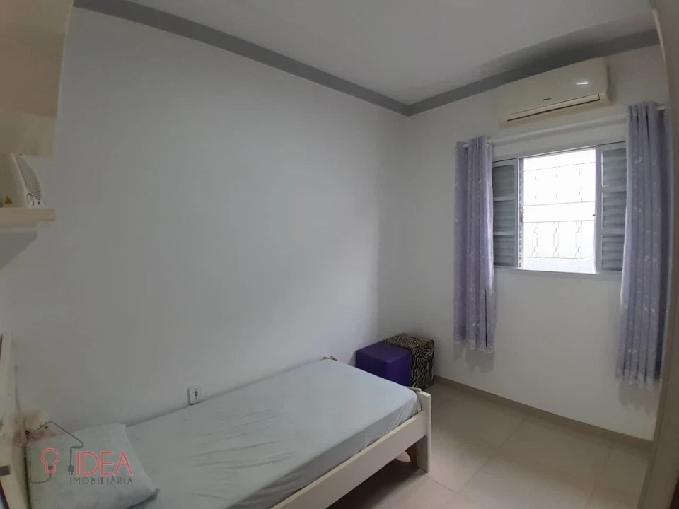 Imagens do imóveis Casa com 4 dormitórios sendo uma suíte -Vila Xavier