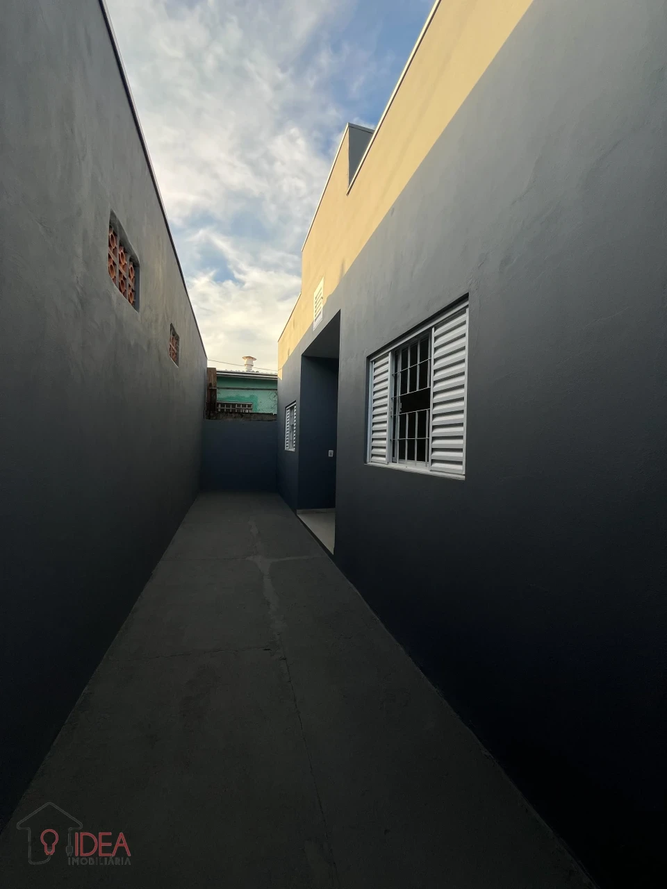 Imagens do imóveis Casa com 2 Dormitórios - Jardim Eldorado