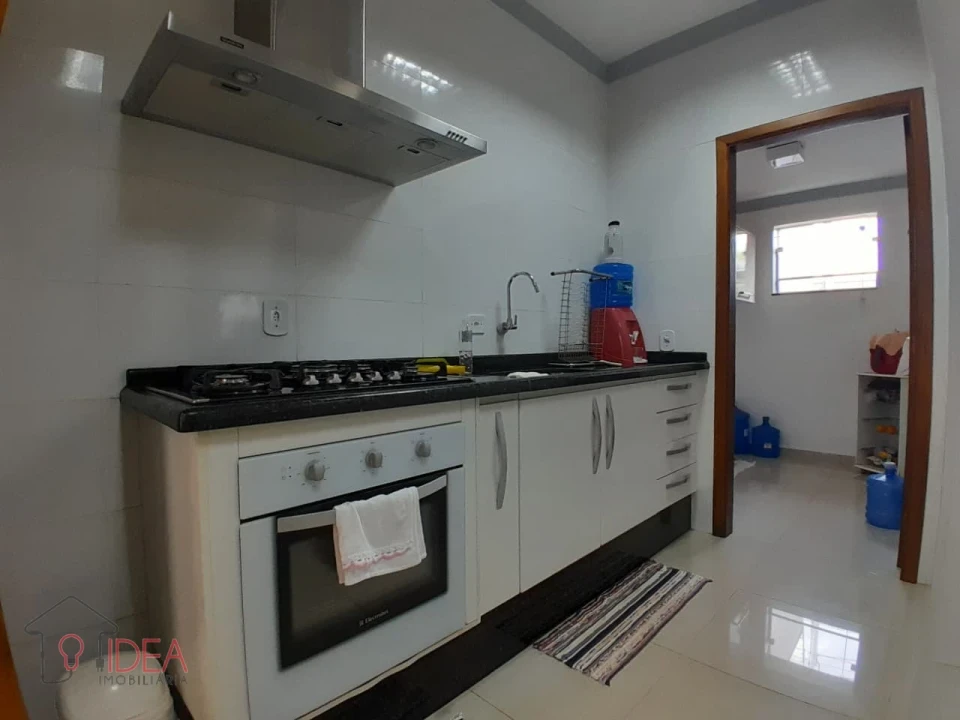Imagens do imóveis Casa com 4 dormitórios sendo uma suíte -Vila Xavier
