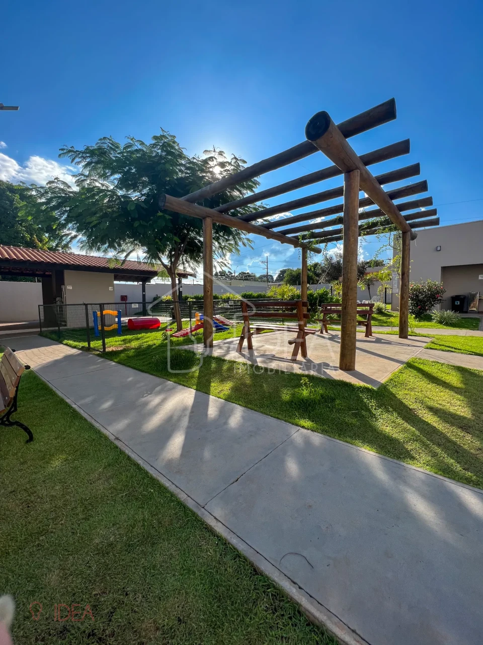 Imagens do imóveis Apartamento com 2 dormitórios no Residencial Recanto dos Pássaros