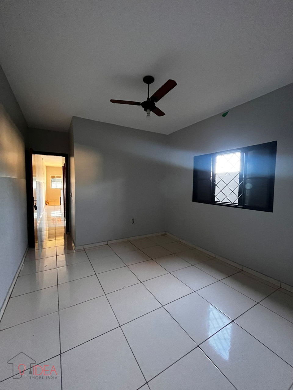 Casa com 2 Dormitórios -  San Fernando do Valley