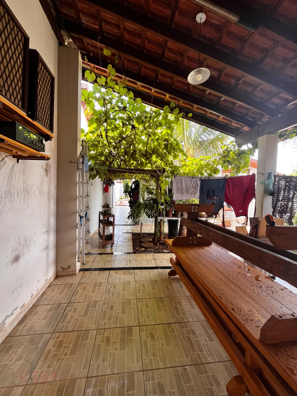 Casa com 3 dormitórios sendo 1 Suíte - Vila Ribeiro