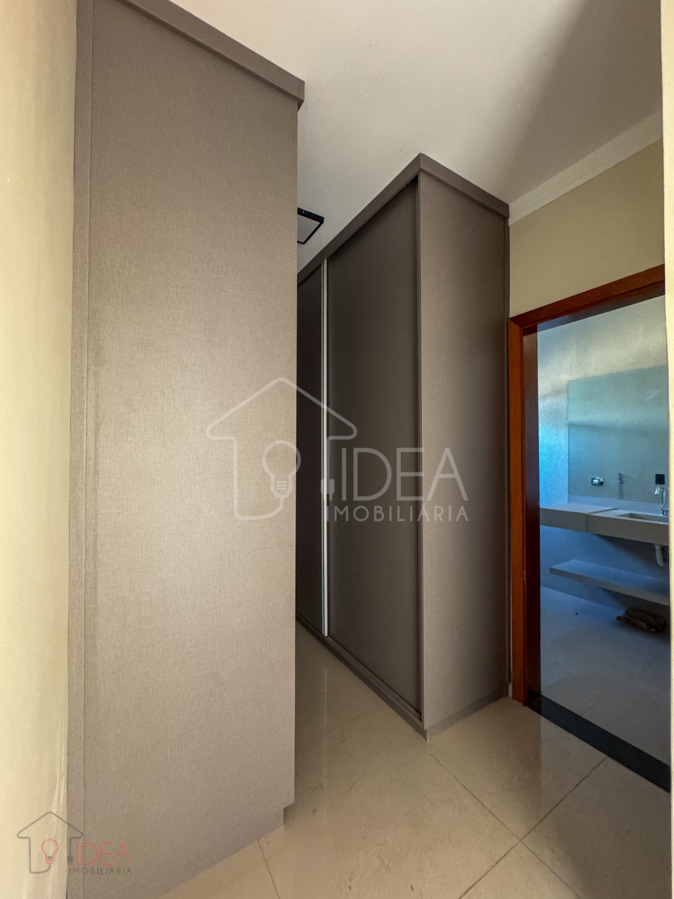 Imagens do imóveis Casa com 3 suítes - Jardim Monte Carlo