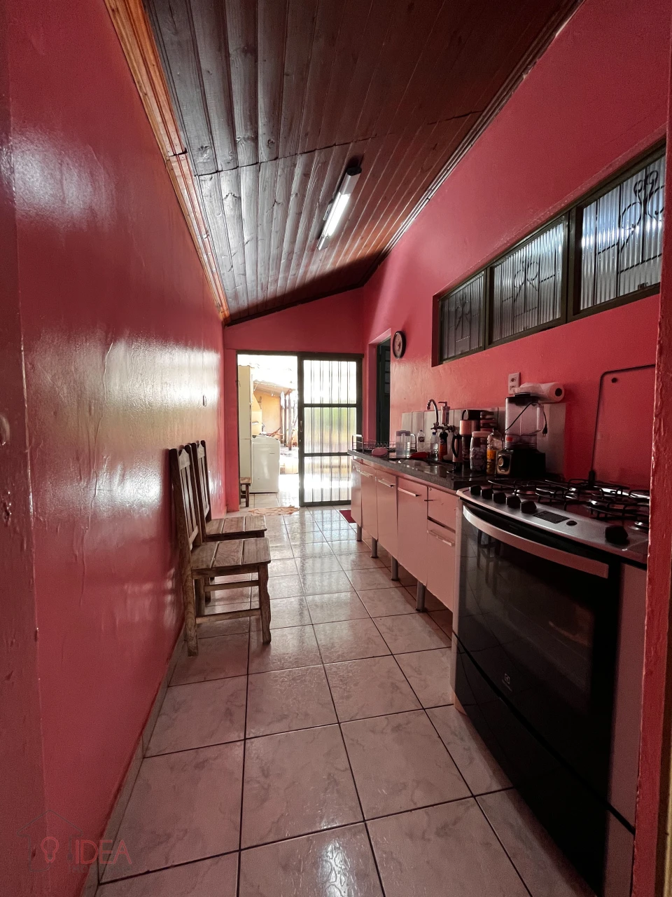 Imagens do imóveis Casa com 3 dormitórios sendo 1 Suíte - Vila Tênis Clube