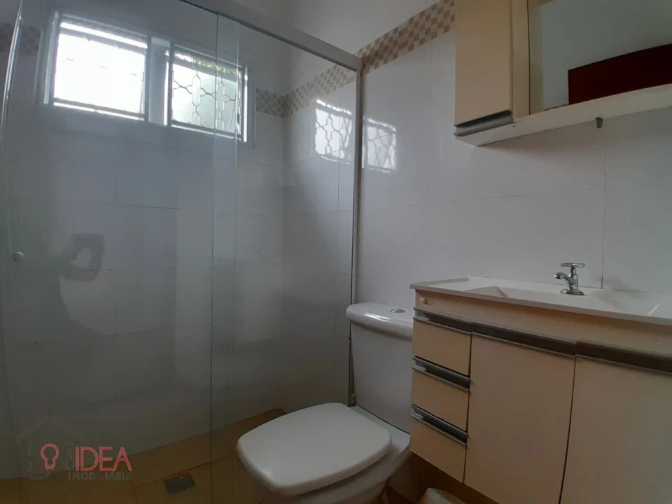 Imagens do imóveis Casa com 4 dormitórios sendo uma suíte -Vila Xavier