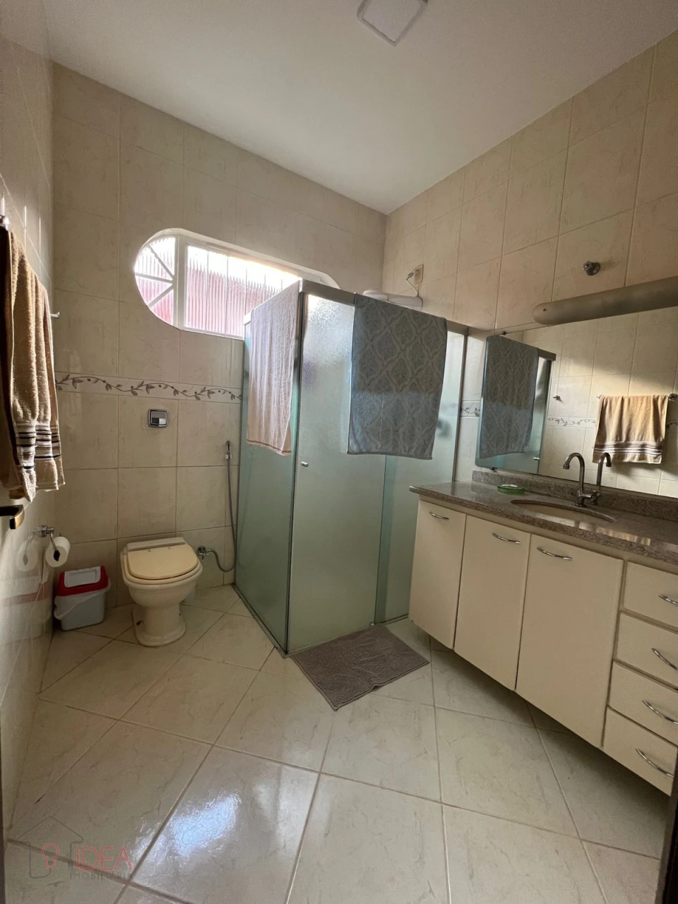 Imagens do imóveis Casa com 3 dormitórios sendo 1 Suíte - Vila Zulmira