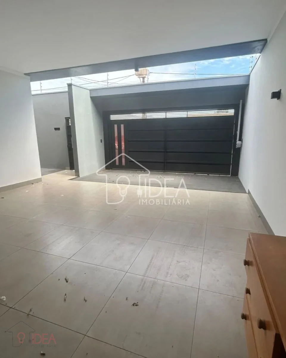 Imagens do imóveis Casa à Venda com 3 Dormitórios e Área de Lazer no Portal São Francisco
