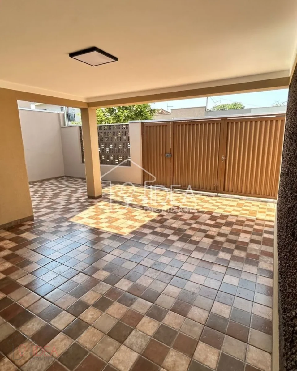 Casa com 3 dormitórios (sendo 1 suíte) centro