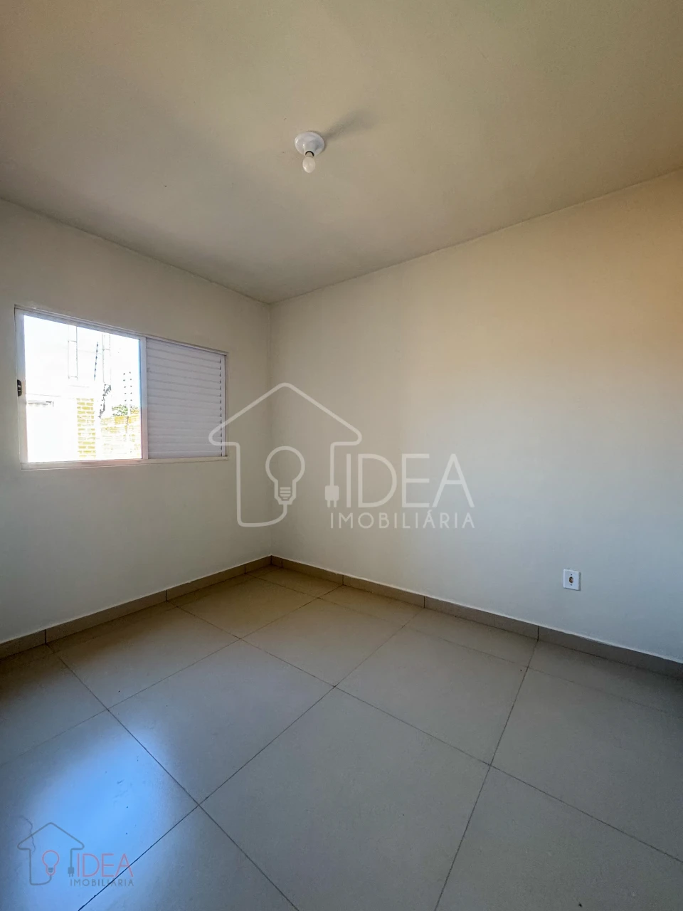 Casa com 2 dormitórios - Residencial Villa Bela
