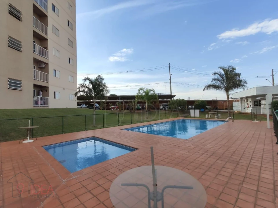 Apartamento com 3 dormitórios - Residencial Alvorada