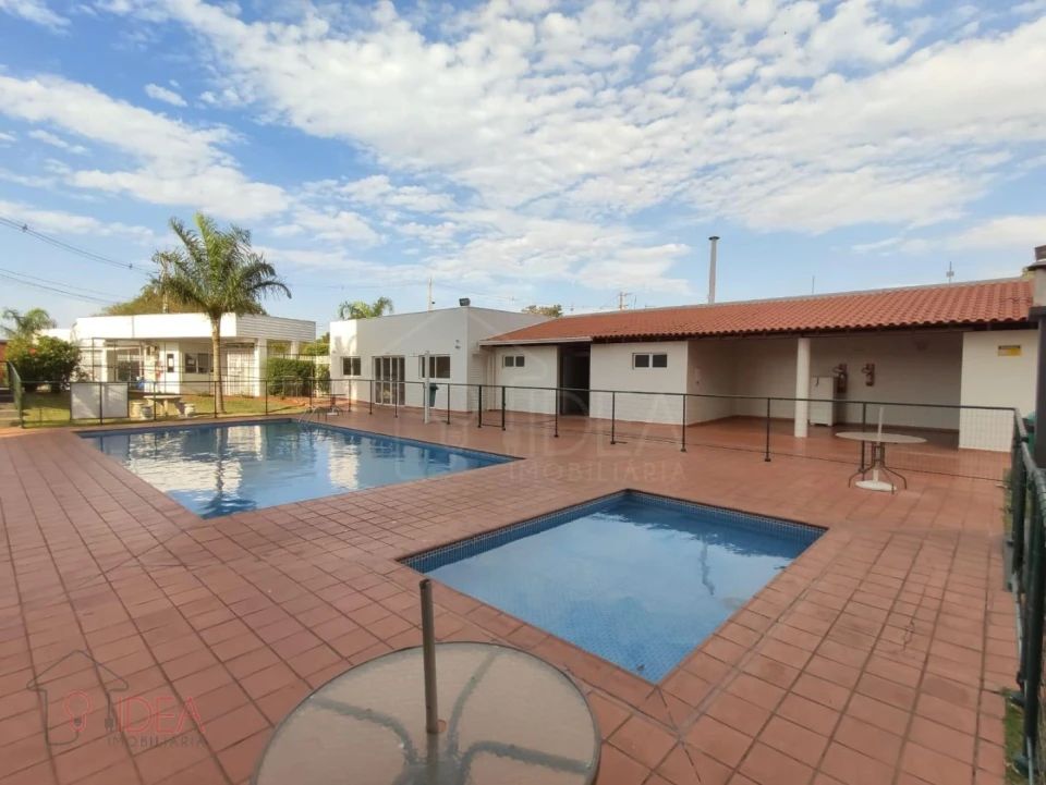 Apartamento com 3 dormitórios - Residencial Alvorada