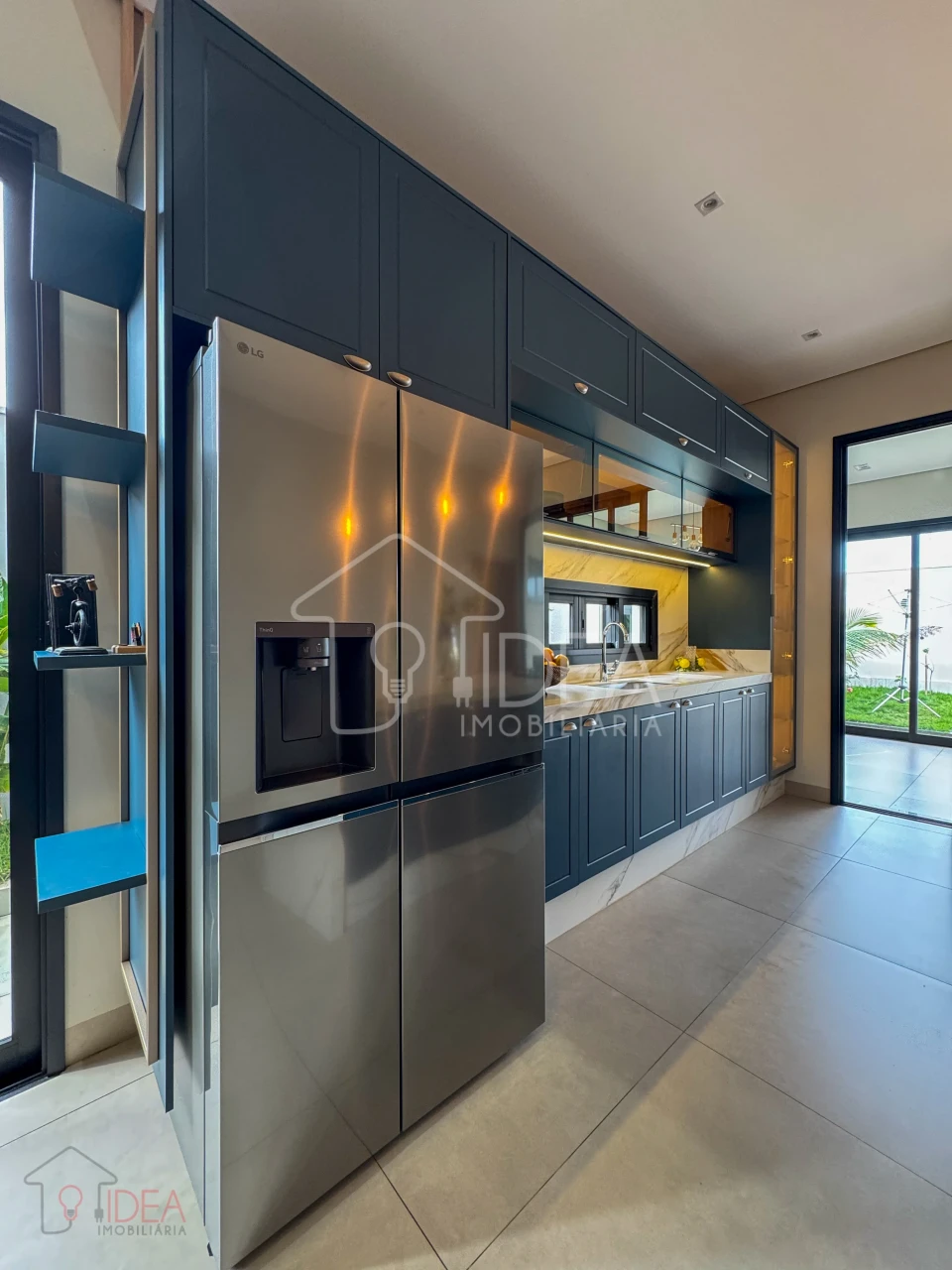 Casa com 3 dormitórios (sendo 2 suíte e 1 com closet) Jardim Valência