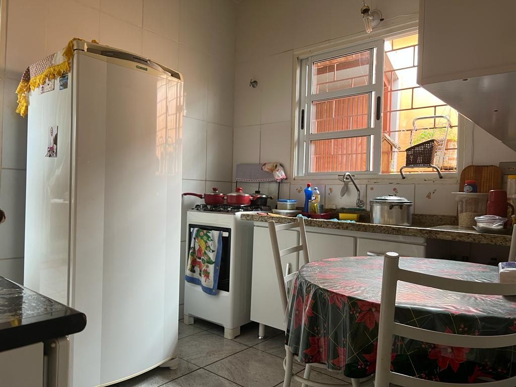 Casa com 3 dormitórios sendo 1 suíte  - Vila Maria Izabel Imagens do imóveis Casa com 3 dormitórios sendo 1 suíte  - Vila Maria Izabel