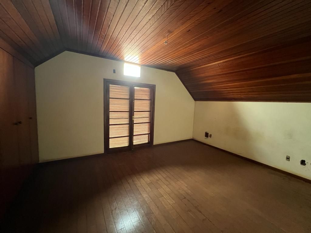 Casa com 3 dormitórios  -  Centro Imagens do imóveis Casa com 3 dormitórios  -  Centro