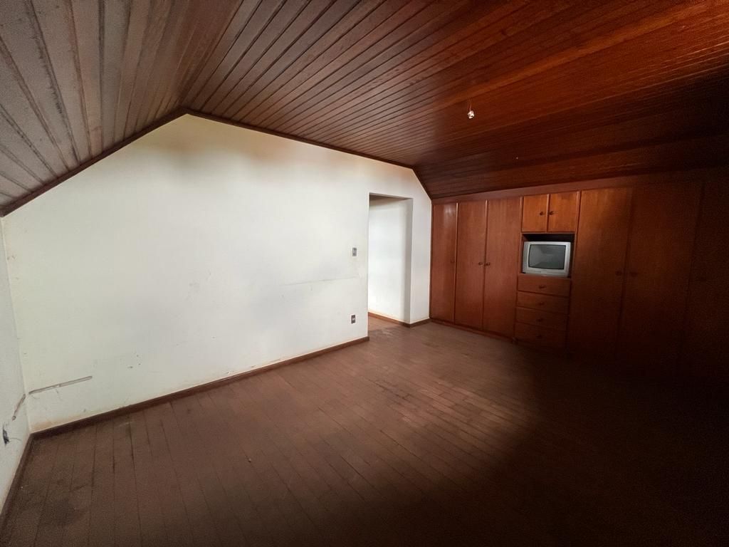 Casa com 3 dormitórios  -  Centro Imagens do imóveis Casa com 3 dormitórios  -  Centro